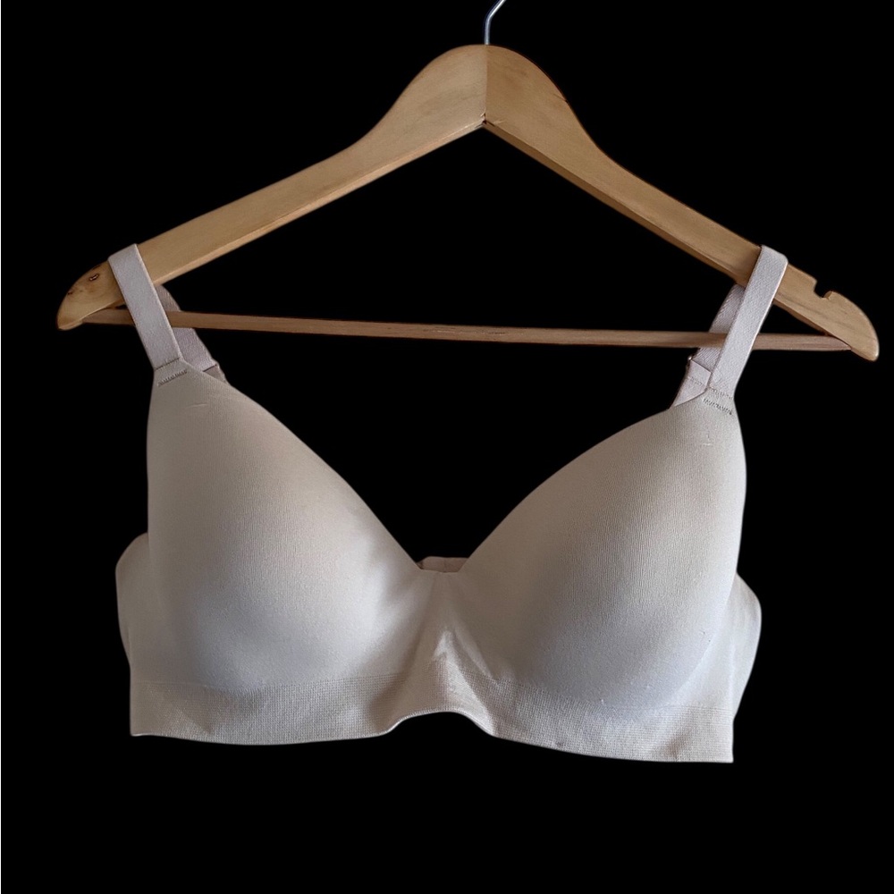 Wacoal Flawless Comfort Underwire Bra 38C Tan Microfiber Padded Cups 851226 FLAW